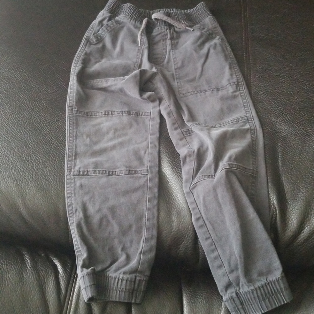 Pre owned kids navy colored oants